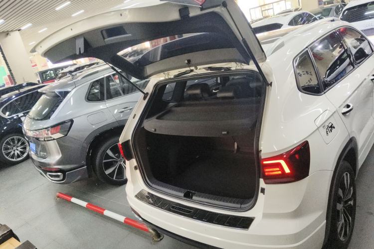 Used Volkswagen Tharu 2019 280TSI Two-Wheel Drive R-Line China V Standard Trunk