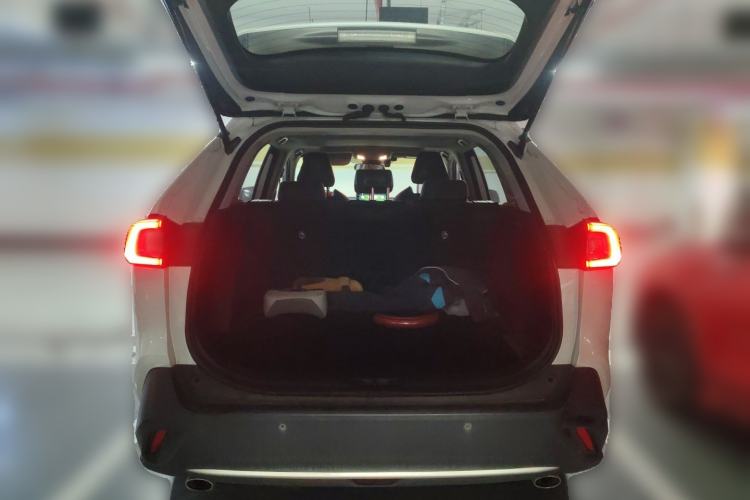 Used Toyota Wildlander 2022 Dual-Engine 2.5L E-CVT Two-Wheel Drive Luxury PLUS Edition
