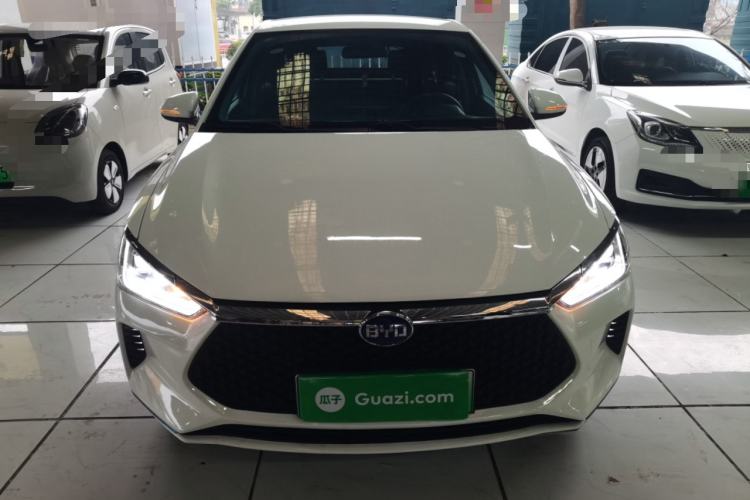 Used BYD e2 2019 Standard Range Version – Yue·Standard Model
