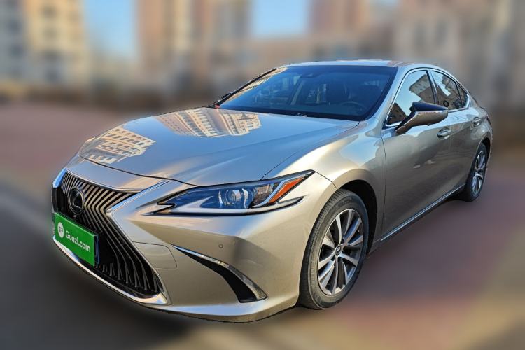 Used Lexus ES 2020 260 Excellence Edition