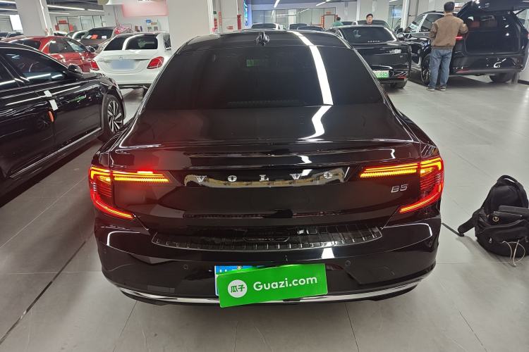 Used Volvo S90 2023 B5 Zhiyuan Luxury Edition