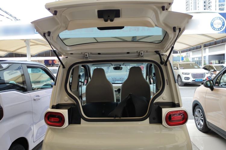 Used Wuling Hongguang MINIEV 2024 3rd Generation 215km Youth Edition Trunk