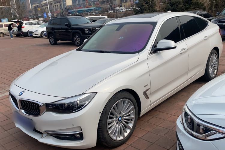 Used BMW 3 Series GT 2018 320i Luxury Design Package