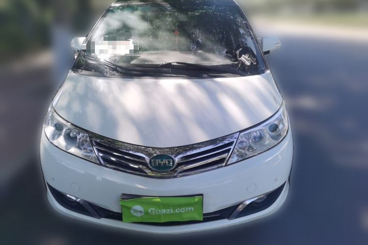 Used BYD M6 2015 2.4L Automatic Prestige Edition