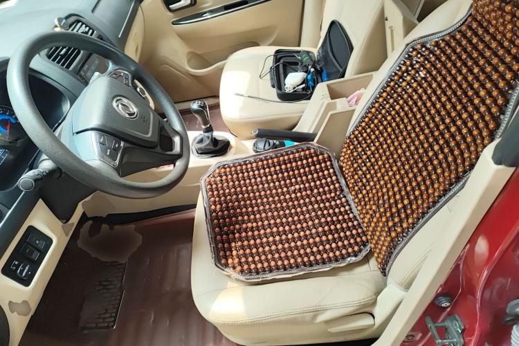 Used Dongfeng Fengon 360 2015 1.5L Manual Comfort II 7-Seater Left Front Seat