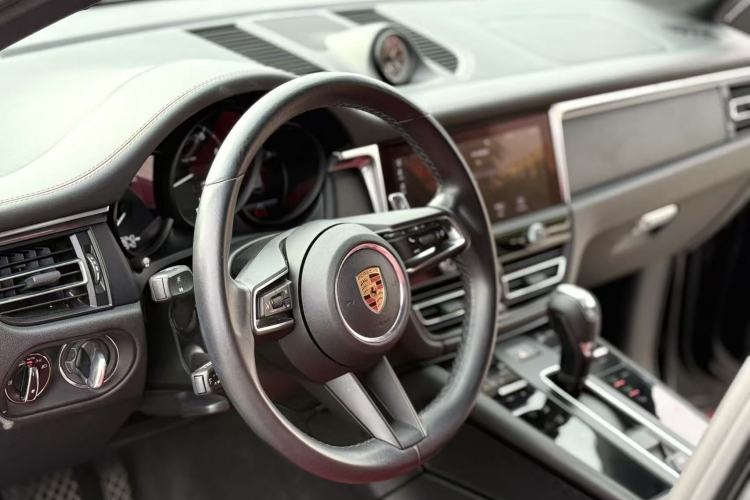 Used Porsche Macan 2022 Macan 2.0T