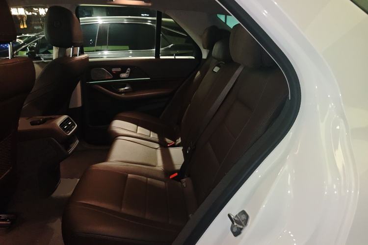 Used Mercedes-Benz GLE 2020 Restyled GLE 350 4MATIC Fashion Edition Left Rear Seat