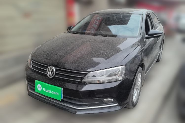 Used Volkswagen Sagitar 2015 1.6L Manual Comfort Model