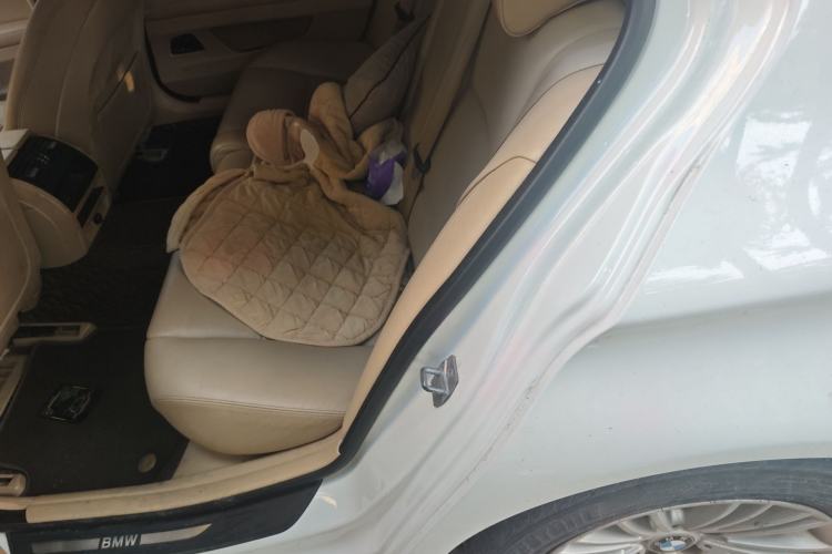 Used BMW 5 Series 2013 525Li Leading Model