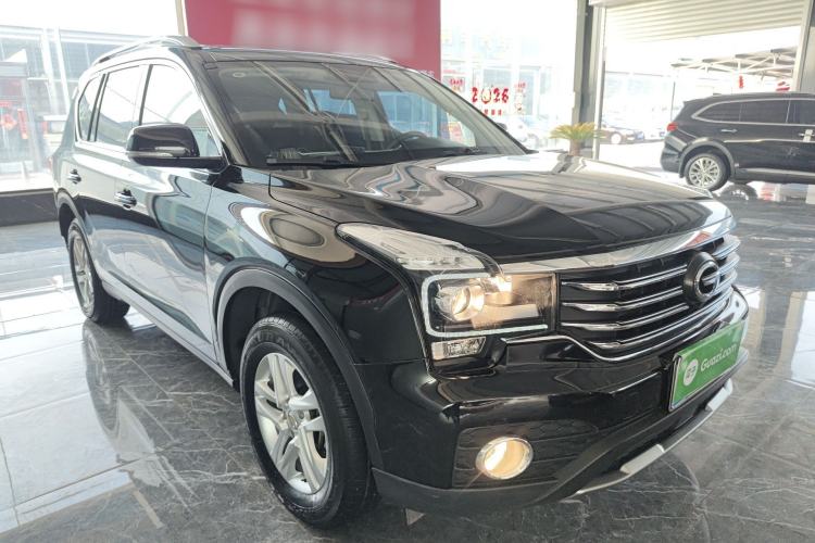 Used GAC Trumpchi GS7 2017 280T Two-Wheel Drive Luxury Model Front Right 45 Deg