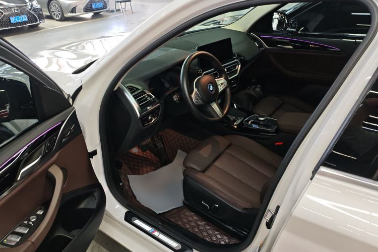 Used BMW iX3 2023 Leading Model