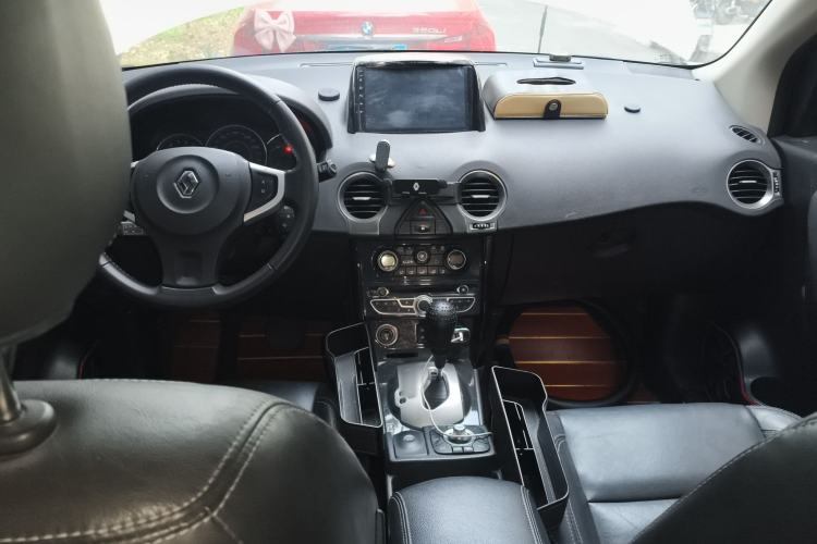 Used Renault Koleos 2012 2.5L Two-Wheel Drive Comfort Edition with Navigation
