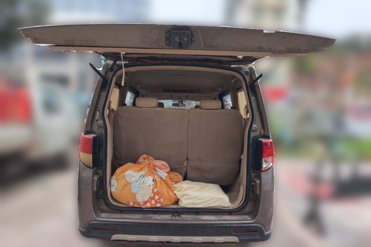 Used CHANGAN KAICHENG Ounuo S 2014 1.5L Elite Model Trunk