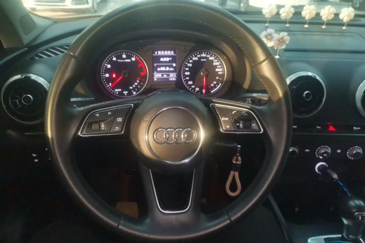 Used Audi A3 2018 30th Anniversary Edition Limousine 35 TFSI Fashion Model
