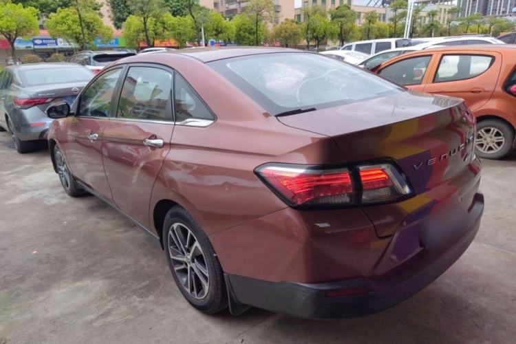 Used Venucia D60 2018 1.6L CVT Smart Connect Elite Edition