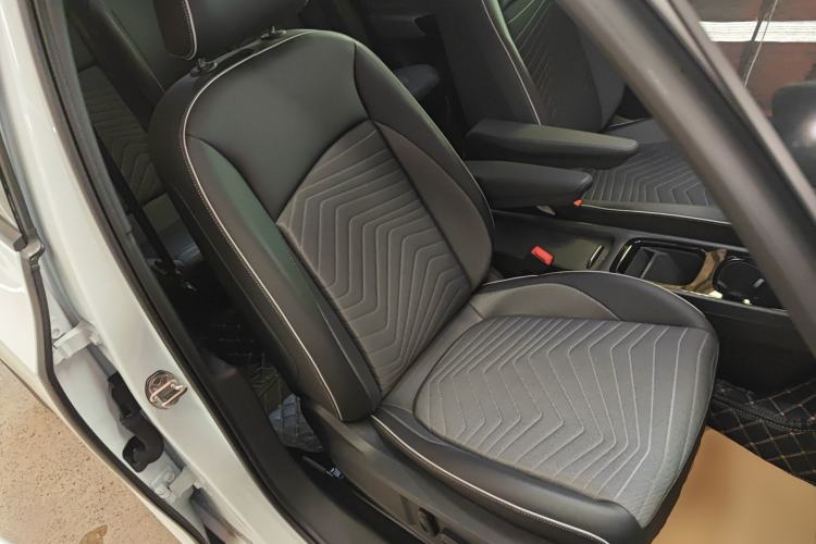 Used Volkswagen ID.3 2023 Upgraded Model Pure Intelligent Enjoyment Version Right Front Seat