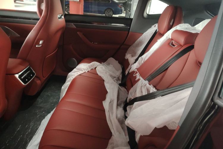 Used Hima Luxeed R7 2026 Model Pure Electric Max+
