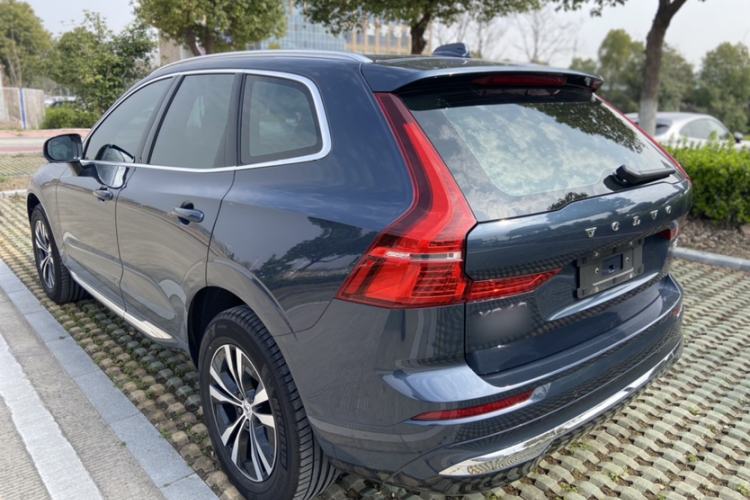 Used Volvo XC60 2024 B5 4x4 Smart Luxury Edition