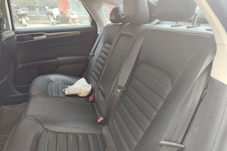 Used Ford Mondeo 2013 2.0L GTDi 200 Fashion Edition
