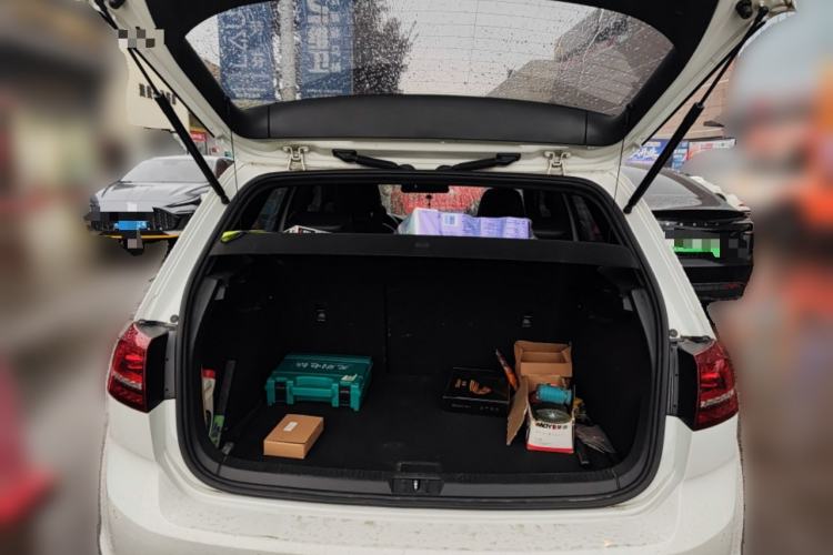 Used Volkswagen Golf 2016 1.4TSI Automatic R-Line Trunk