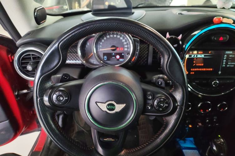 Used MINI MINI 2016 2.0T COOPER S Pioneer Edition