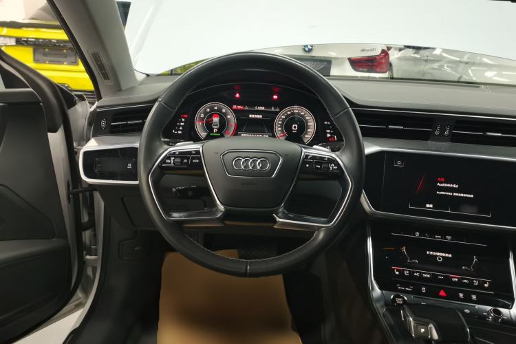 Used Audi A7L 2022 45 TFSI quattro S-line Visionary Crystal Package
