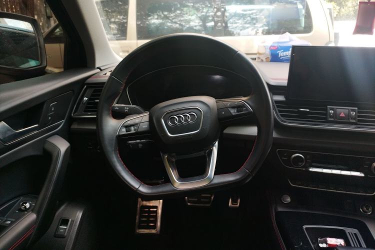 Used Audi Q5L 2022 40T RS Package Performance Model