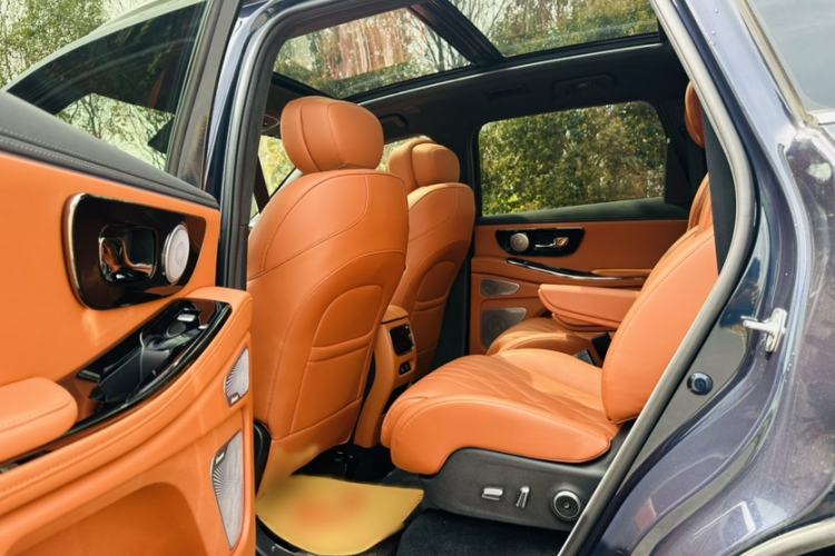 Used EXEED Lanyue C-DM 2025 180 Ultra-Long Range Ultra All-Wheel Drive 6-Seater