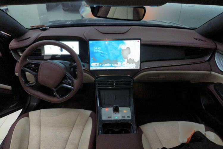 Used BYD Seal 2024 HONOR Edition DM-i 1.5L 121km Prestige Model Center Console