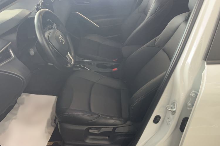 Used Toyota FRONTLANDER 2024 2.0L CVT Leading Edition
