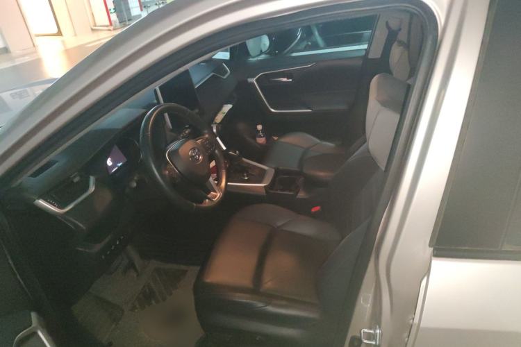 Used Toyota Wildlander New Energy 2021 High-Performance Edition 2.5L Two-Wheel Drive Powerful Version
