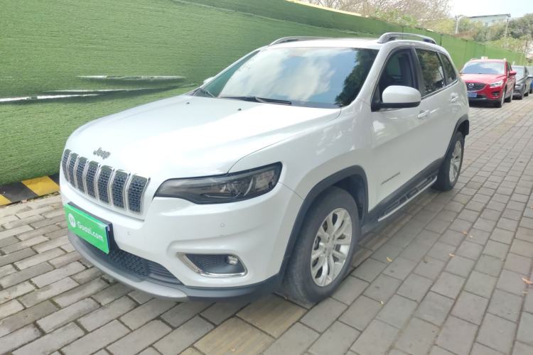 Used Jeep Cherokee 2019 2.0T Two-Wheel Drive Smart Enjoyment Version China VI