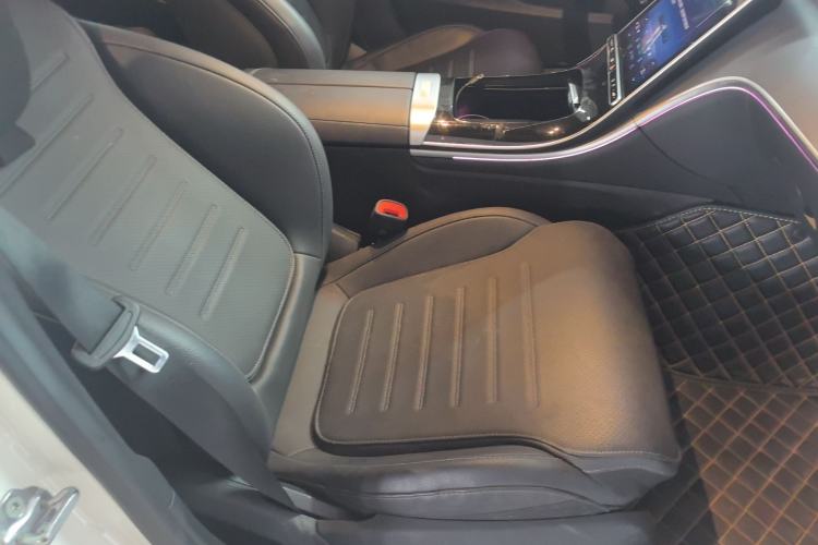 Used Mercedes-Benz C-Class 2023 Restyled C 260 L Sport Edition
