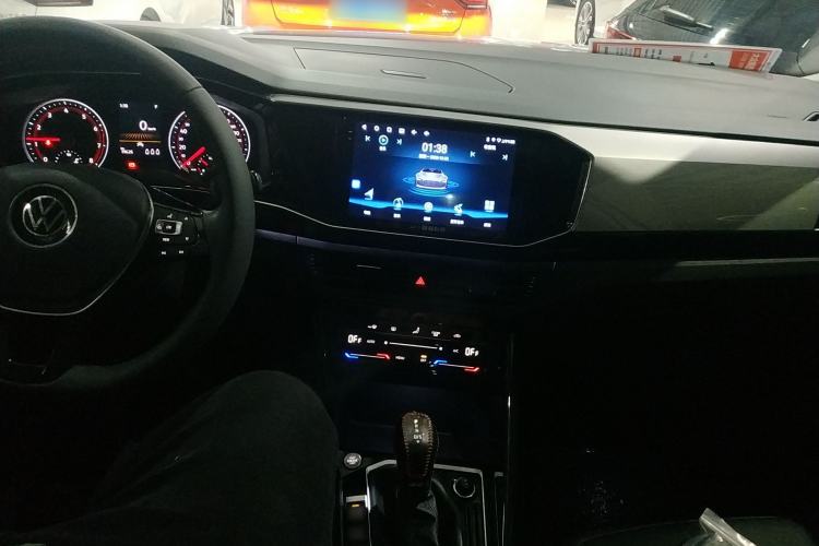 Used Volkswagen Tayron 2022 280TSI Two-Wheel Drive Luxury Smart Connectivity Version
