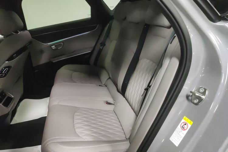 Used BYD Han 2025 DM-i Intelligent Driving Edition 125KM LiDAR Flagship Model
