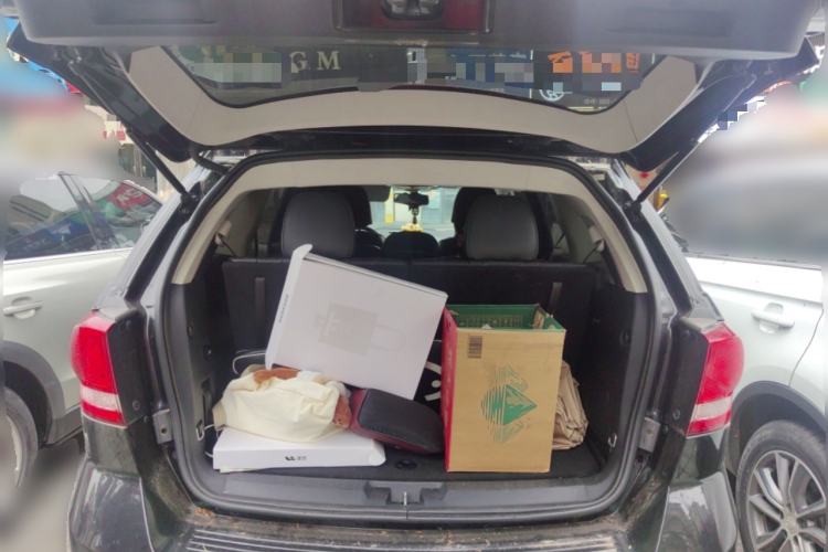 Used Dodge Journey 2013 2.4L Two-Wheel Drive Luxury Version