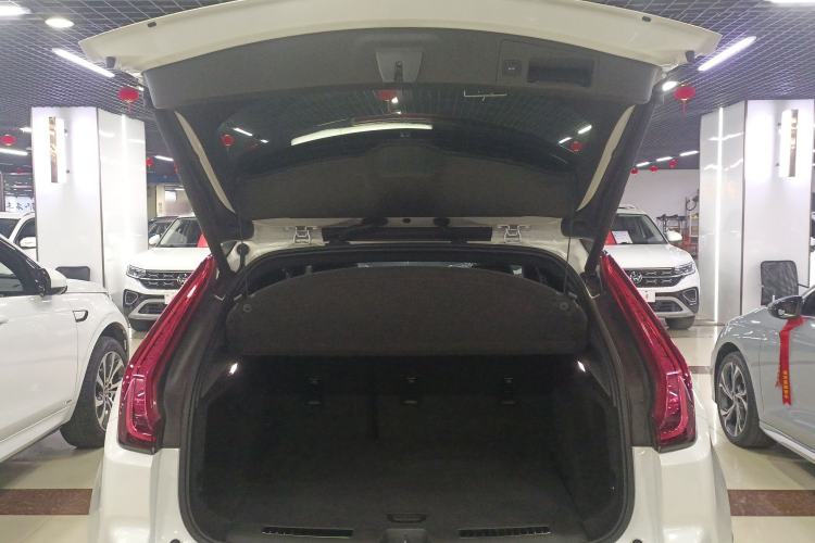 Used Cadillac XT4 2020 28T Two-Wheel-Drive Leading Version