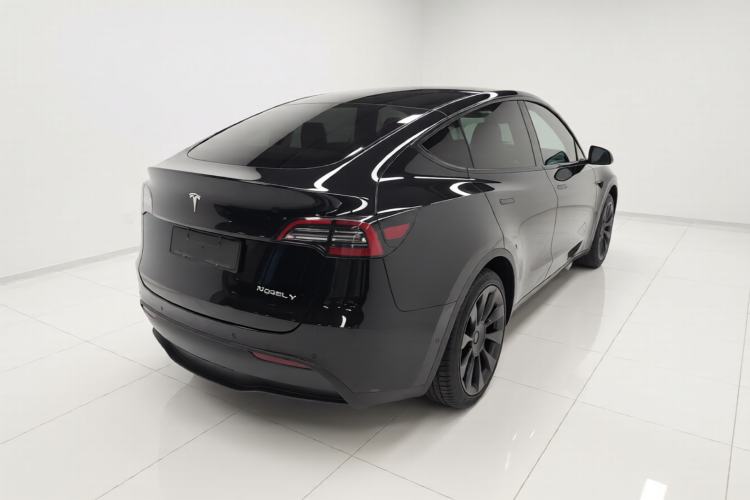 Used Tesla Model Y 2021 Standard Range Rear-Wheel Drive Version Rear Right 45 Deg