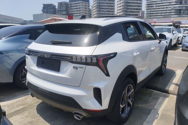 Used Lynk & Co 06 EM-P 2023 1.5T Remix PHEV Pro