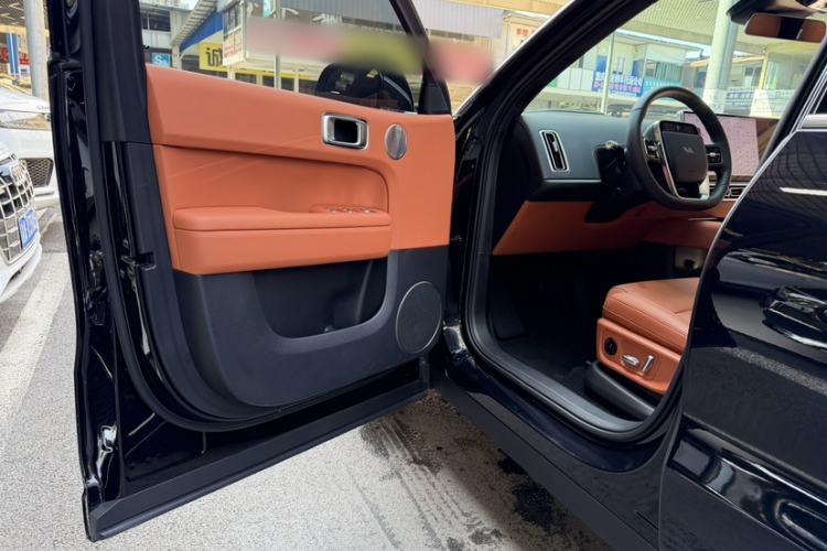 Used Li Auto L6 2025 Pro Smart Refresh Edition
