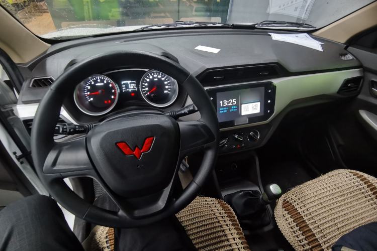 Used Wuling Hongguang 2021 1.5L Facelift S Comfort Version Hydraulic Power Steering LAR