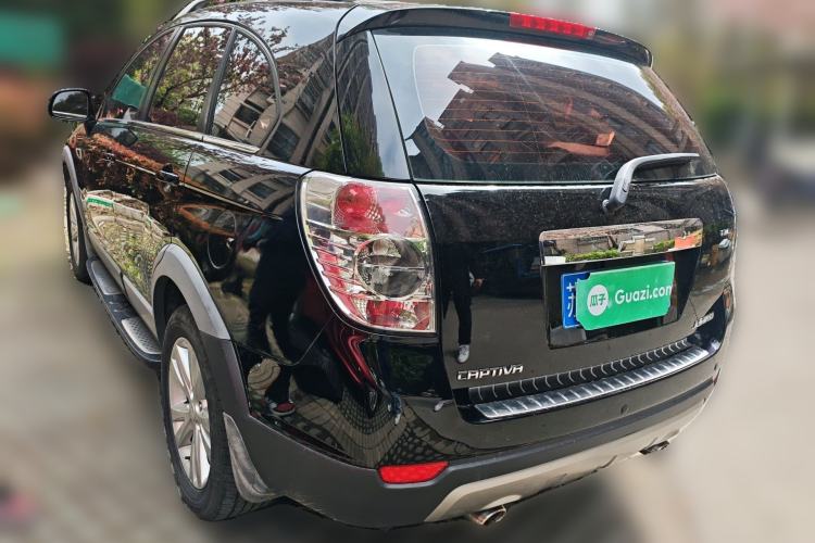 Used Chevrolet Captiva 2014 2.4L 4x4 Flagship Edition 7 Seats Rear Left 45 Deg