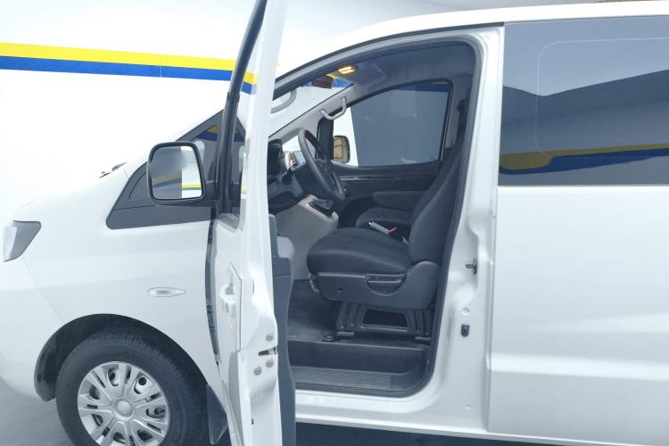 Used JAC Refine M3 2023 PLUS 1.5T 5/7-seat Classic Edition
