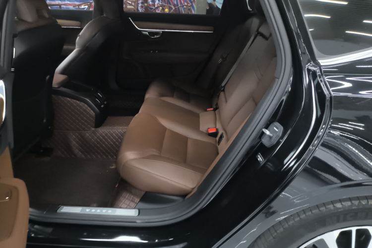 Used Volvo S90 2024 B5 Zhiyi Luxury Edition Left Rear Seat