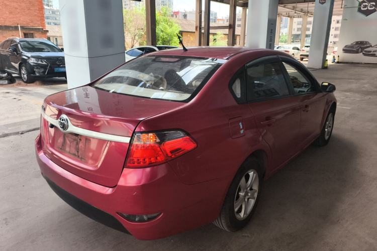 Used Brilliance H330 2013 1.5L Automatic Comfort Edition Rear Right 45 Deg