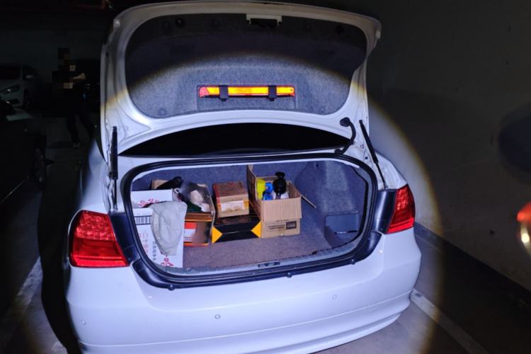 Used BMW 3 Series 2012 320i Luxury Edition
