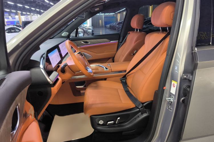 Used Wey Lanshan 2023 Four-Wheel Drive Ultra-Long Range Version
