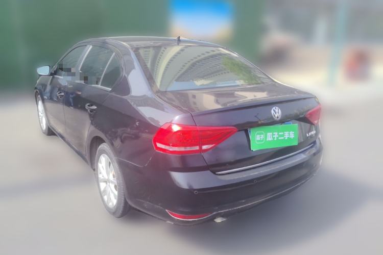 Used Volkswagen Lavida 2015 1.6L Manual Comfort Edition
