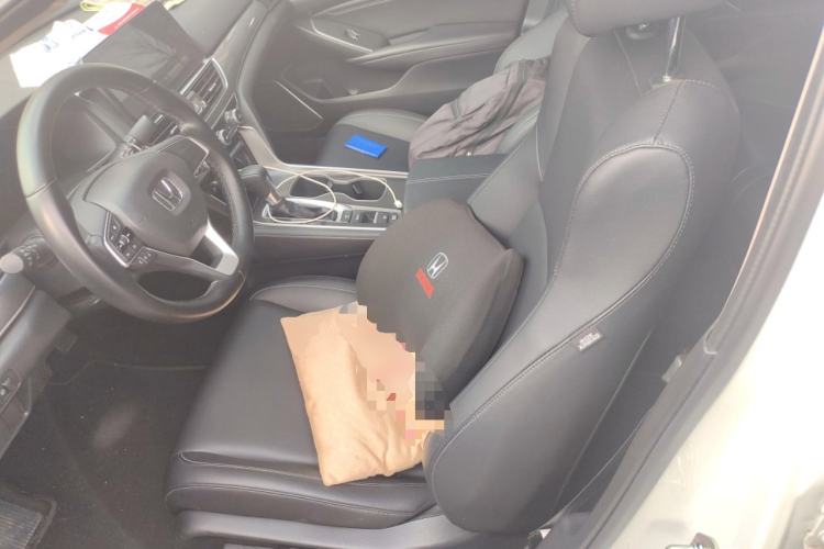 Used Honda Accord 2022 260TURBO Luxury Edition Left Front Seat