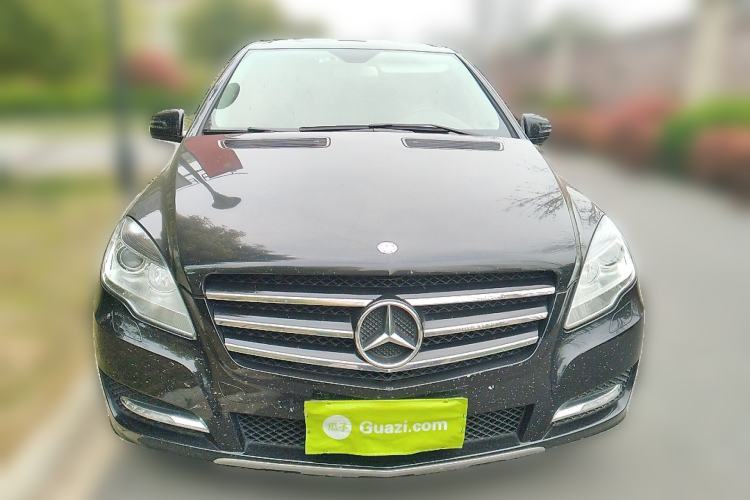 Used Mercedes-Benz R-Class 2017 R 320 4MATIC Business Edition Prestige Model
